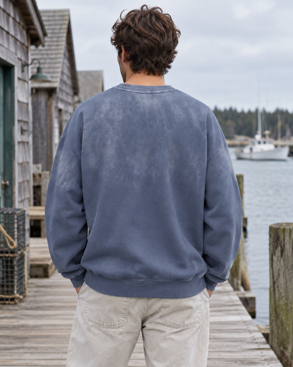 Sweatshirt - 03 GORGON CLUSTER – Gray Blue – miljøbillede bagfra