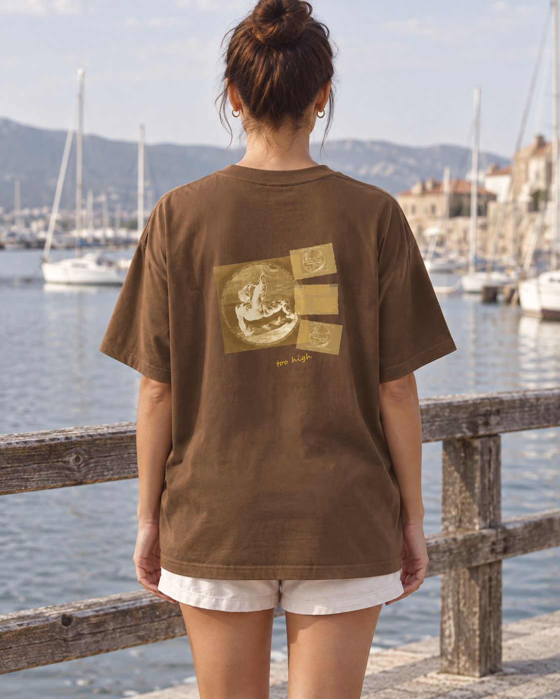 Oversized Tee - 06 TOO HIGH – Coffee – miljøbillede bagfra