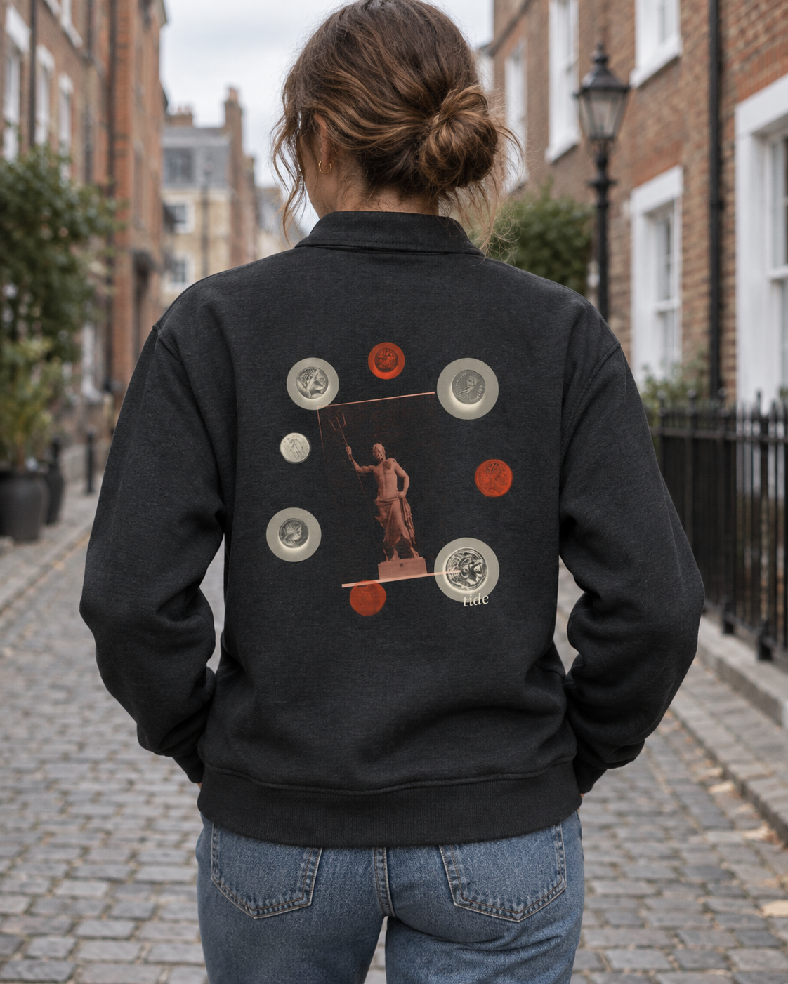 Quarter-Zip Sweatshirt - 01 TIDE – Black – miljøbillede bagfra