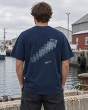 Oversized Tee - 04 AGAIN – Navy Blue – miljøbillede bagfra